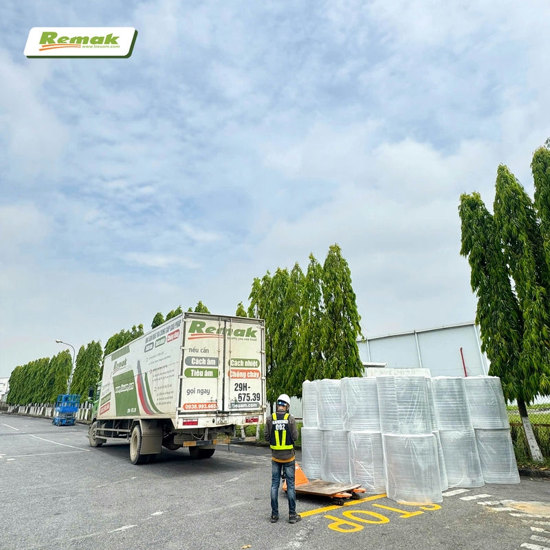 Dự án Sumitomo chọn xốp cách nhiệt Remak® PE-OPP cho hệ thống HVAC 7 Xốp cách nhiệt Pe-OPP Remak (4)